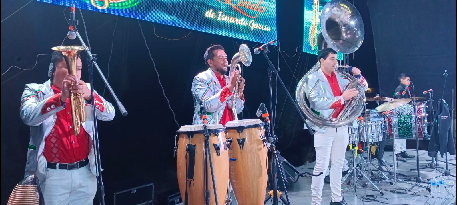 Banda Cielito Lindo en presentación