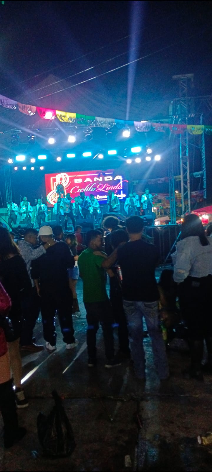 Banda Cielito Lindo durante presentación