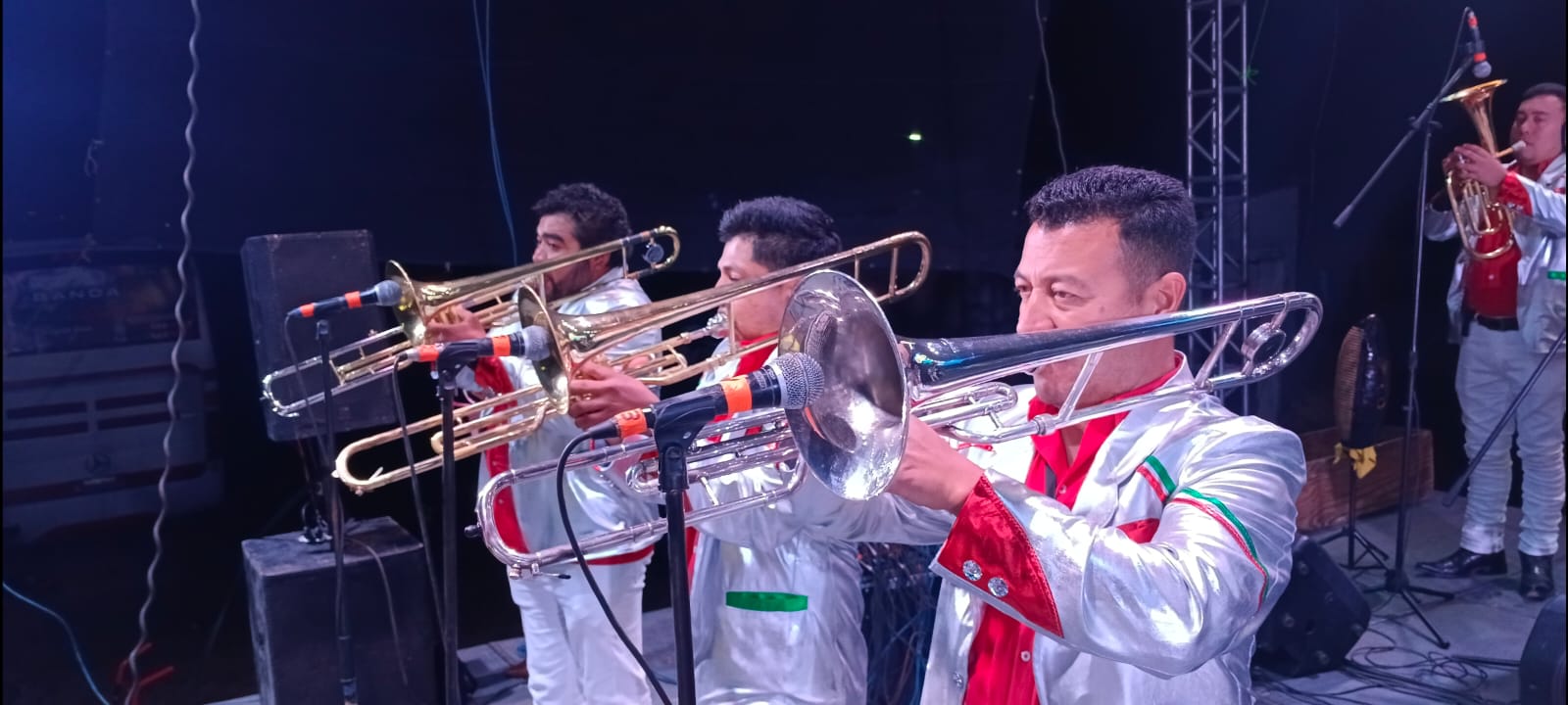 Banda Cielito Lindo en presentación