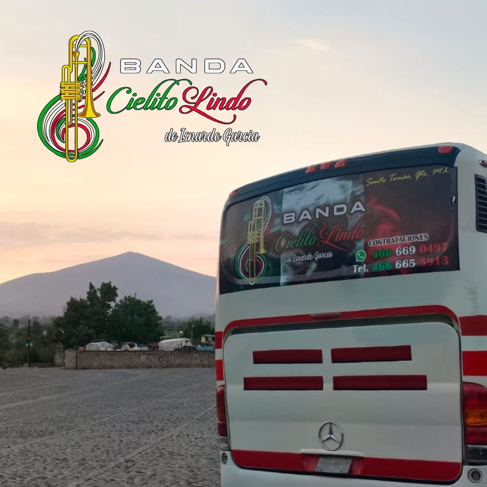 Banda Cielito Lindo en presentación